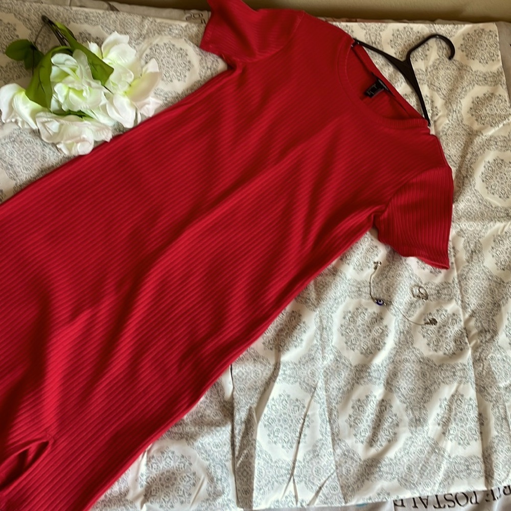 Red dress small slit